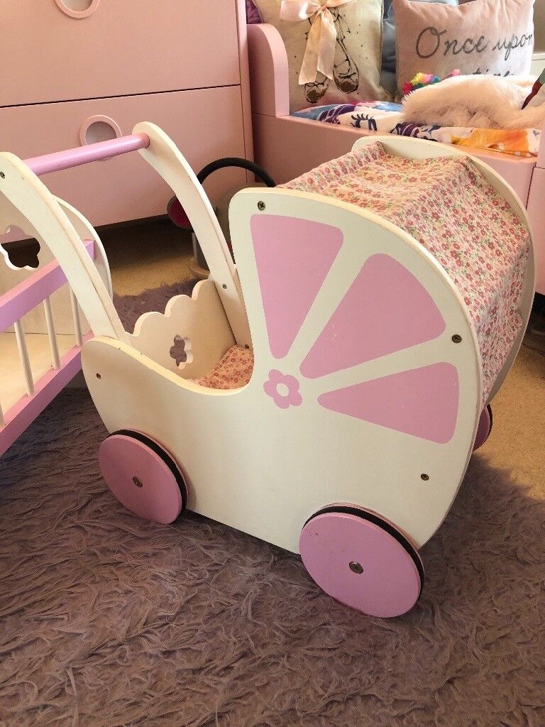 jojo wooden pram